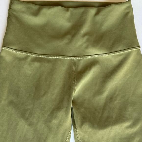 Lululemon Wunder Train High-Rise Crop 21" Bronze Green Size 6 Activewear - Picture 8 of 11